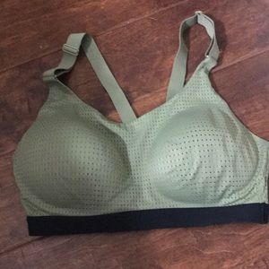 Victoria Secret Sports Bra